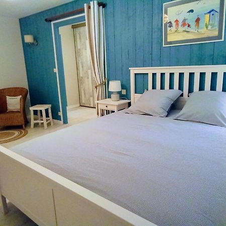 Ty Madelez, Chambres De Charme, Gites Et Spa La Roche-Derrien Екстериор снимка