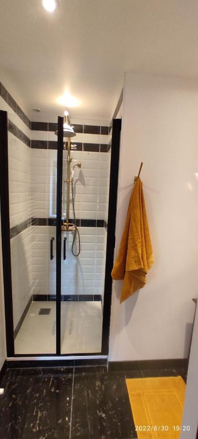 Ty Madelez, Chambres De Charme, Gites Et Spa La Roche-Derrien Екстериор снимка