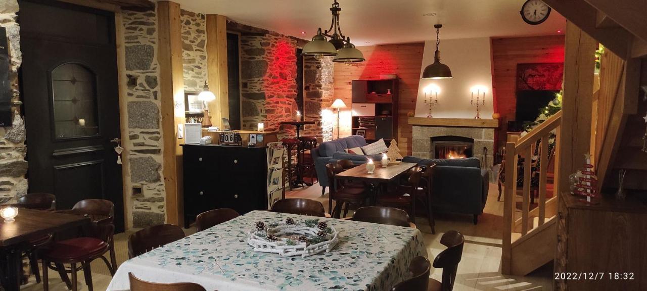 Ty Madelez, Chambres De Charme, Gites Et Spa La Roche-Derrien Екстериор снимка